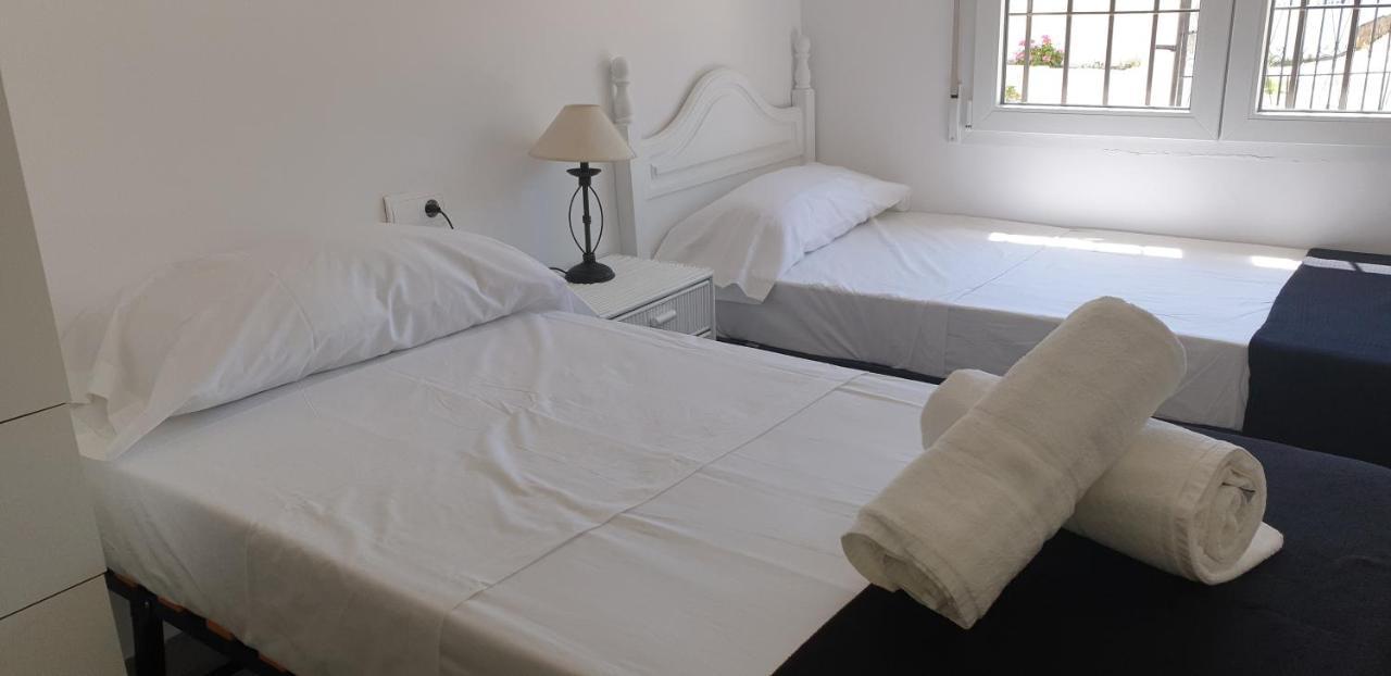 Chalet Cami De Merle Denia Bagian luar foto